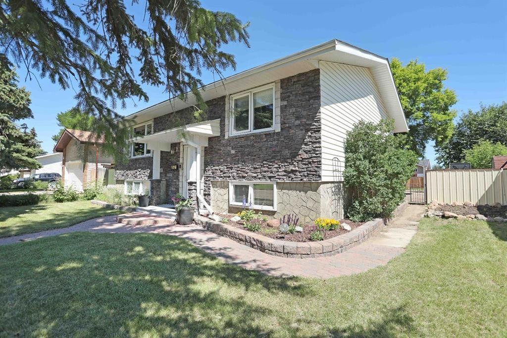 52 Marshall Drive West, Brooks, AB