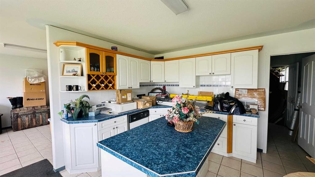 103 1 Street W, Munson, AB