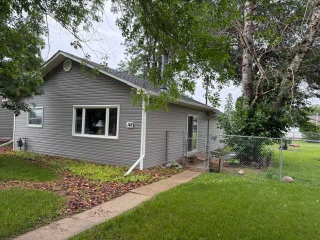 148 4 Street, Drumheller, AB