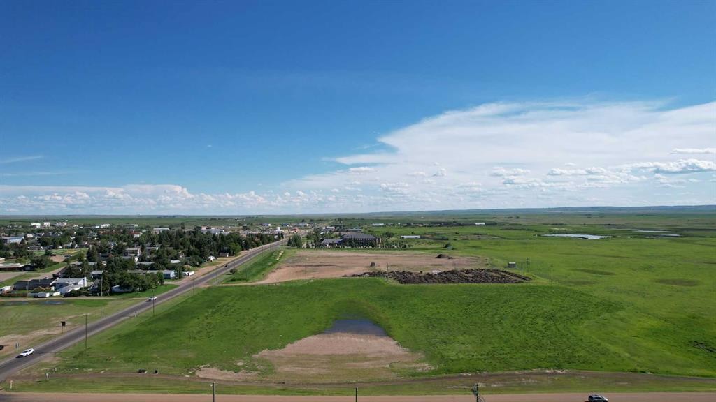 605 Palliser Trail, Hanna, AB