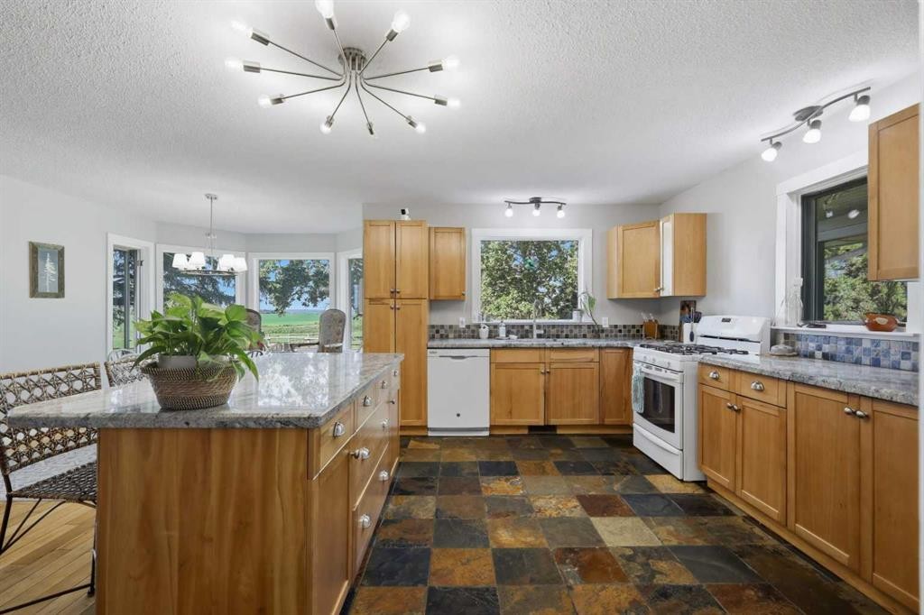 41416 Range Road 34, Rural Lacombe County, AB