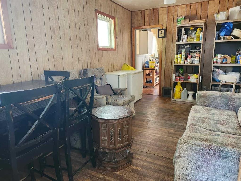 541 2 Avenue West, Drumheller, AB