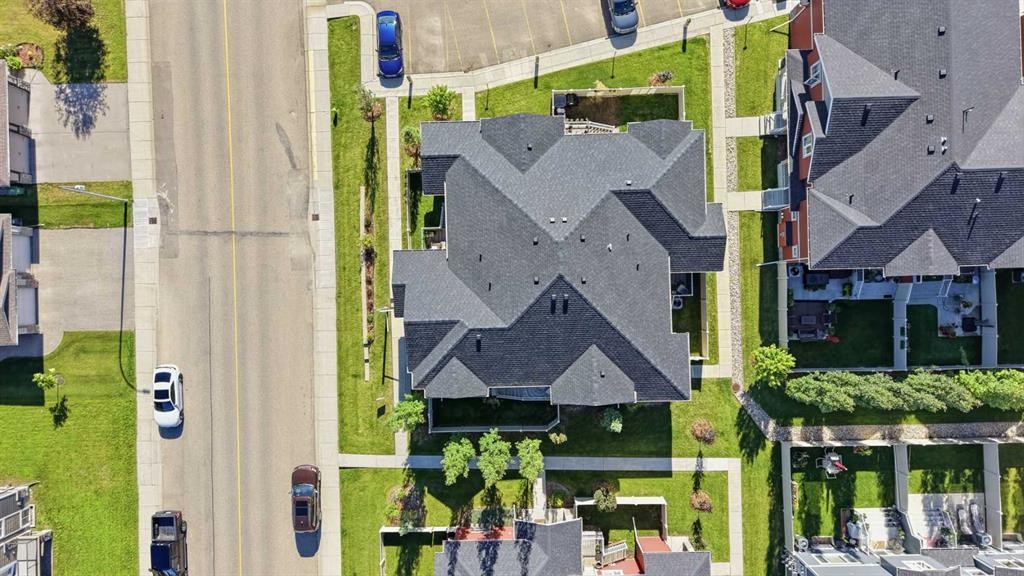 4 Golden Crescent, Red Deer, AB - Outdoor