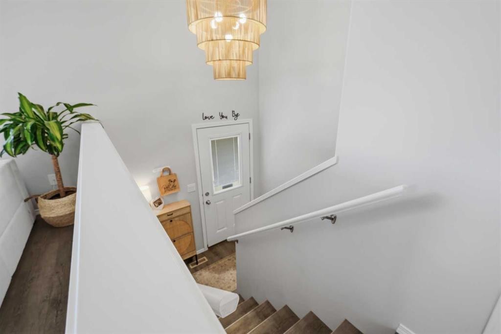4 Golden Crescent, Red Deer, AB - Indoor Photo Showing Other Room