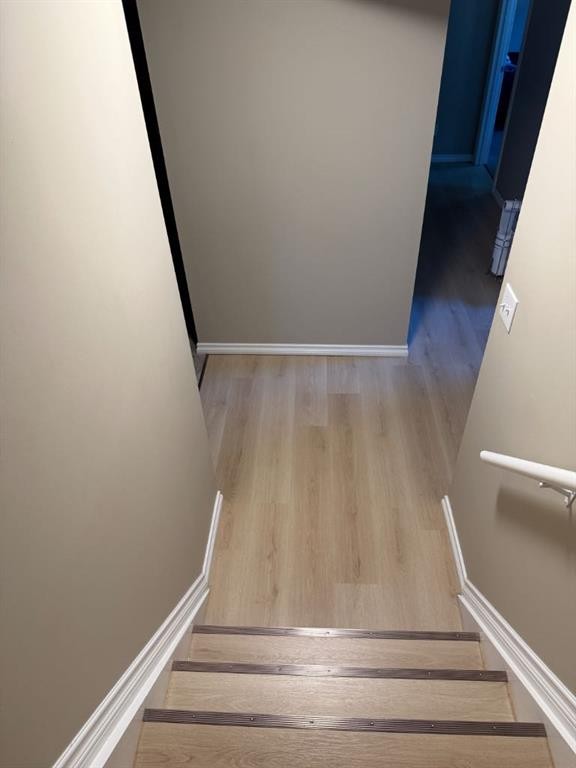 422 15 Street E, Drumheller, AB - Indoor Photo Showing Other Room