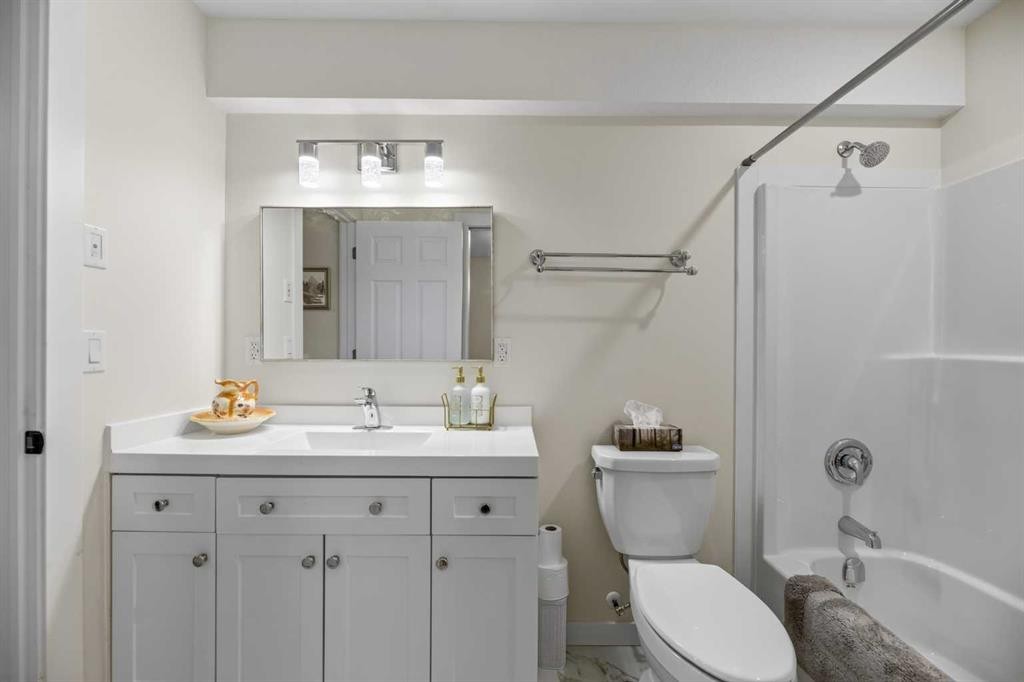 1109 Cornerstone Crescent, Olds, AB - Indoor Photo Showing Bathroom