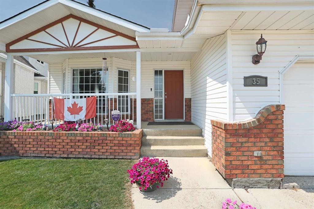 35 Parkland Close East, Brooks, AB - Outdoor With Deck Patio Veranda With Exterior