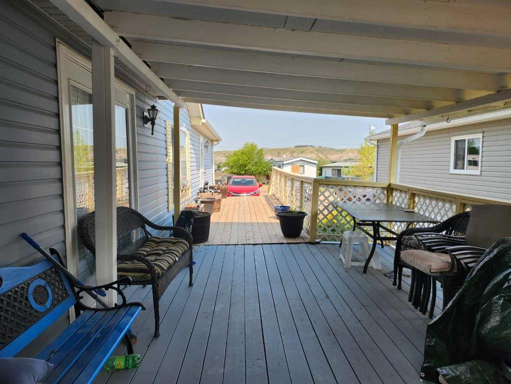 85 Greenwood Villa, Drumheller, AB