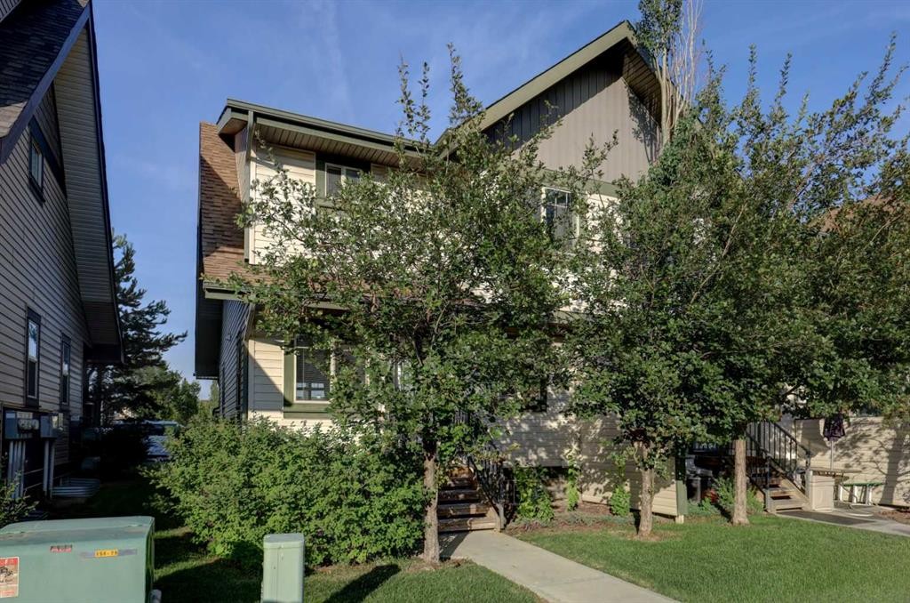 131 Copperpond Common Se, Calgary, AB - Outdoor