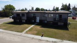 1-6-321-323 6 Avenue EASTHanna, AB T0J 1P0