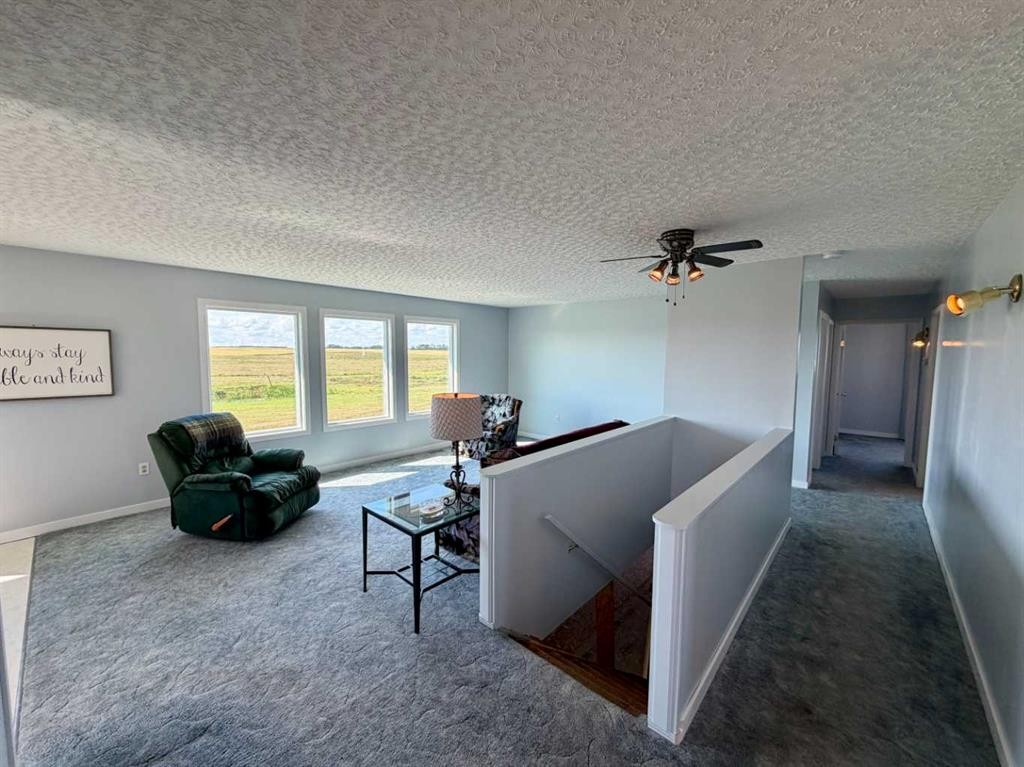 795008 Range Road 44, Rycroft, AB - Indoor