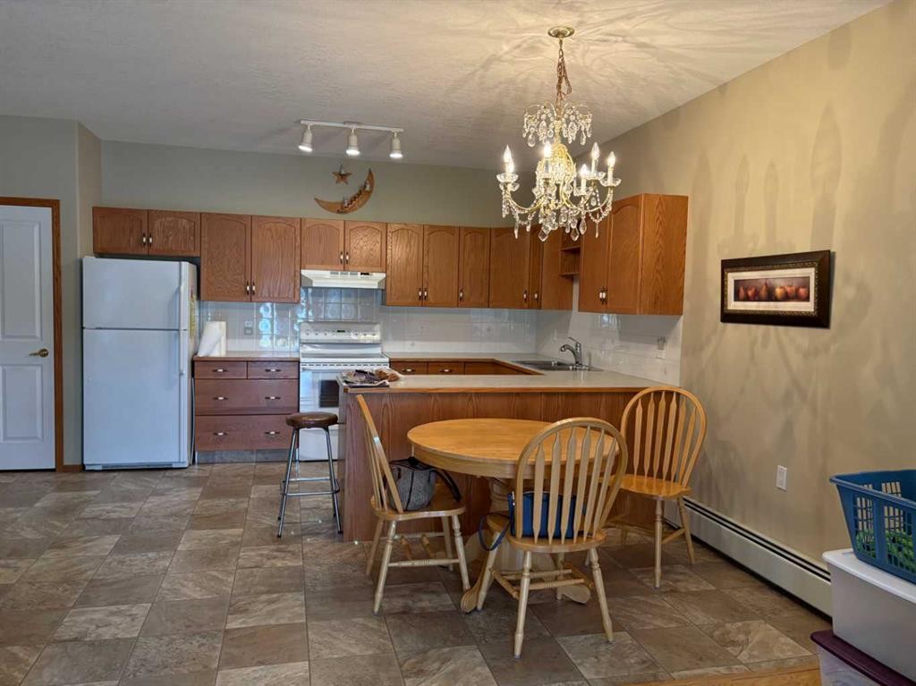 105-5600 Sunrise Crescent, Olds, AB - Indoor