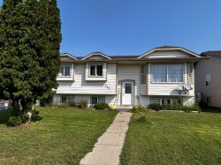280 Upland Avenue WESTBrooks, AB T1R 1K1