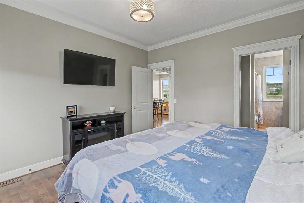 701 Centre Street, Drumheller, AB