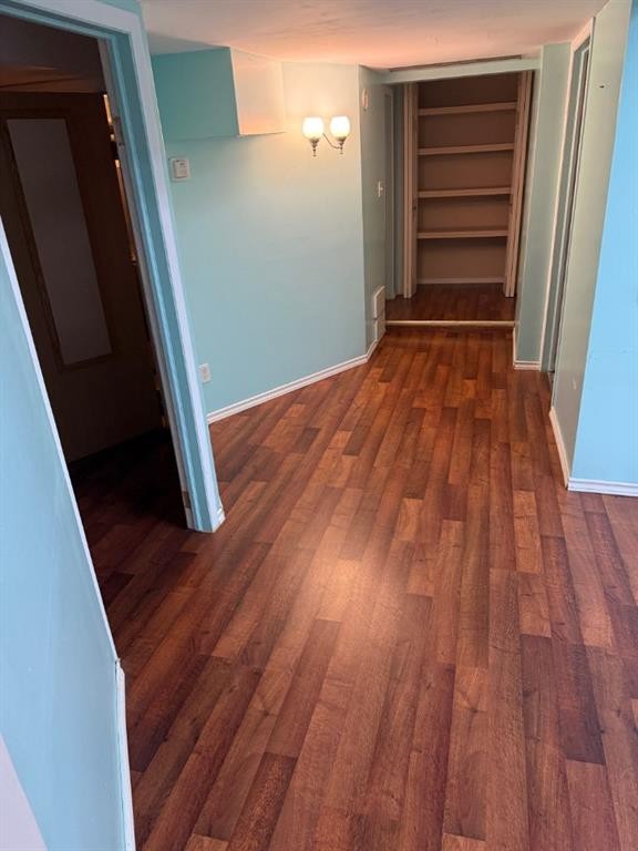 358 2 Street E, Drumheller, AB - Indoor Photo Showing Other Room