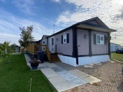 43 Roseglen Close Rosemary, AB T0J 2W0