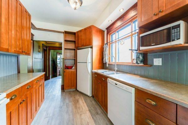 275 3 Ave E, Drumheller, AB
