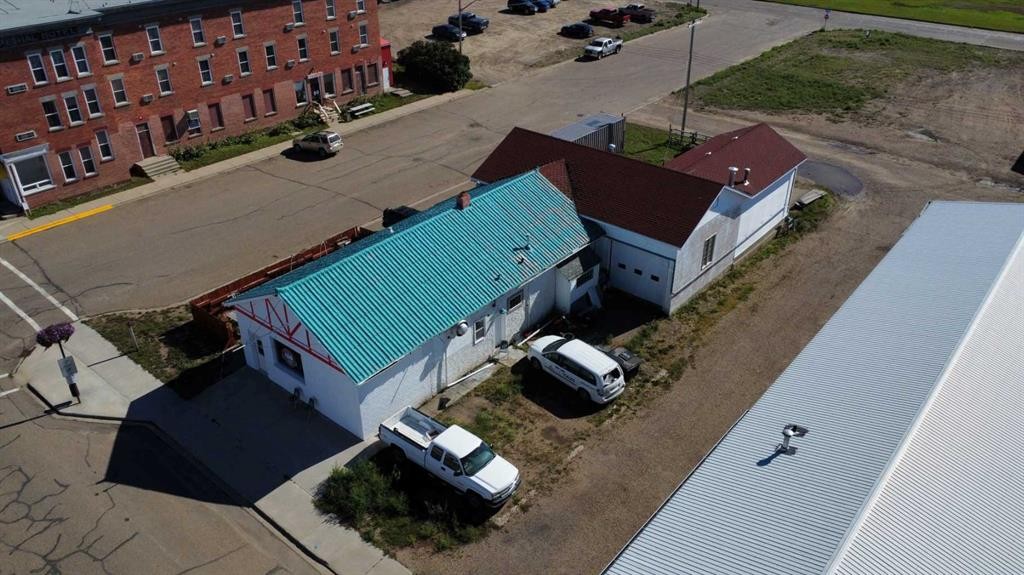 433 2 Avenue, Bassano, AB