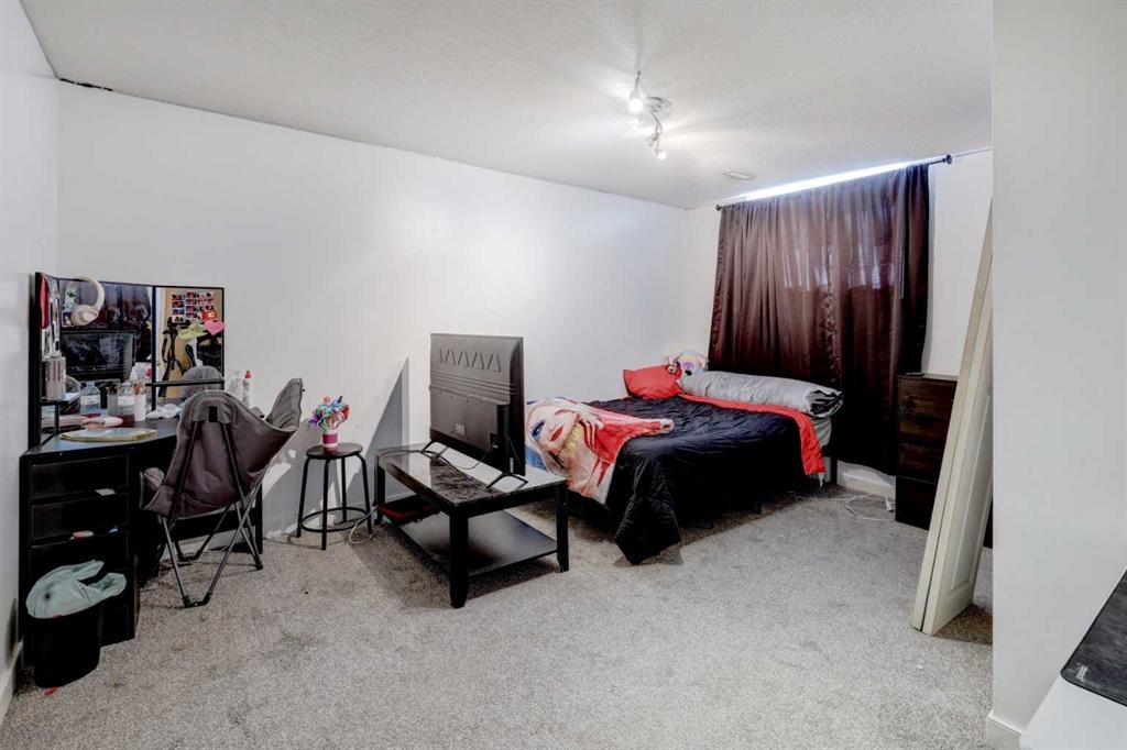 1718 Midland Place, Drumheller, AB
