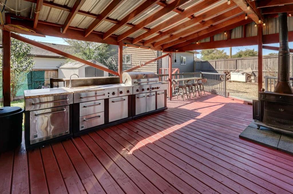 1718 Midland Place, Drumheller, AB