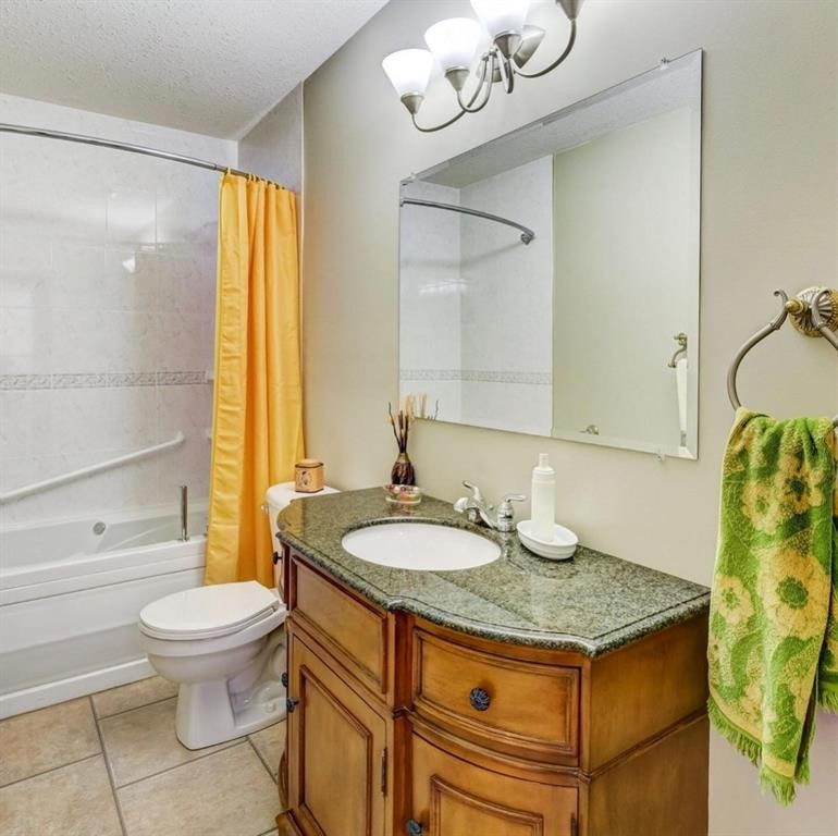 177 5 Street, Drumheller, AB