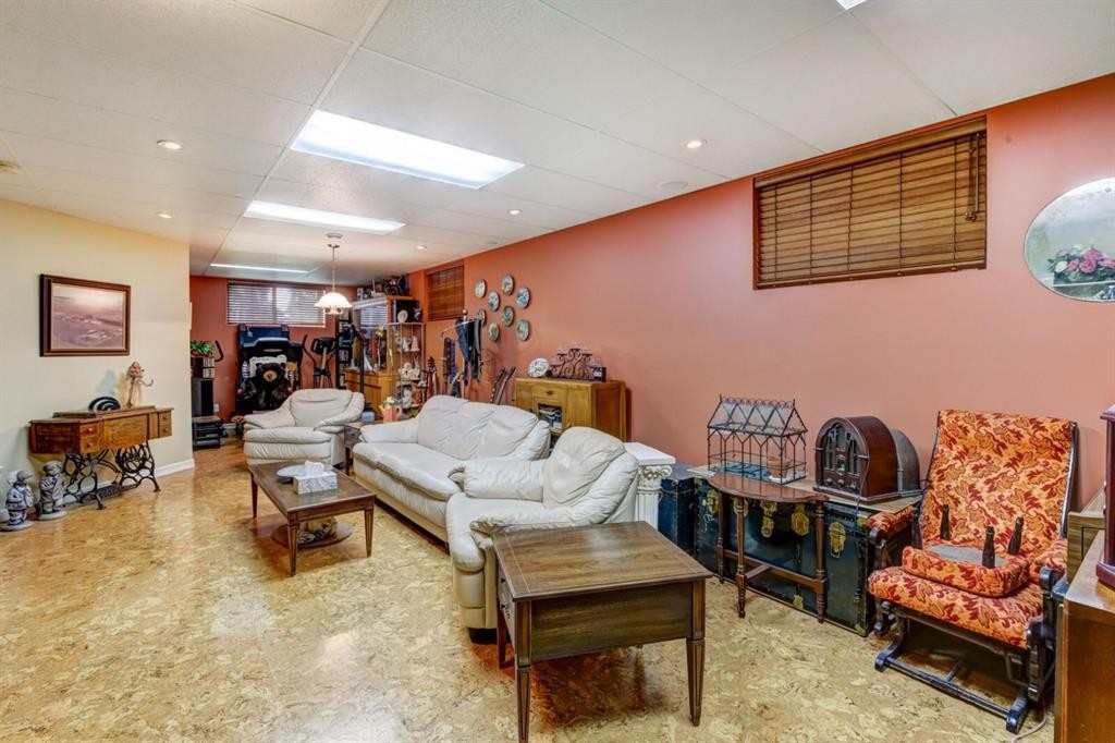 177 5 Street, Drumheller, AB