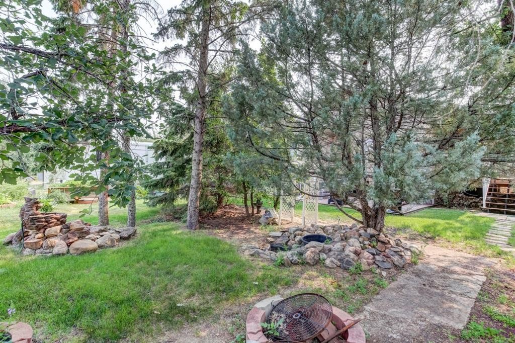 177 5 Street, Drumheller, AB