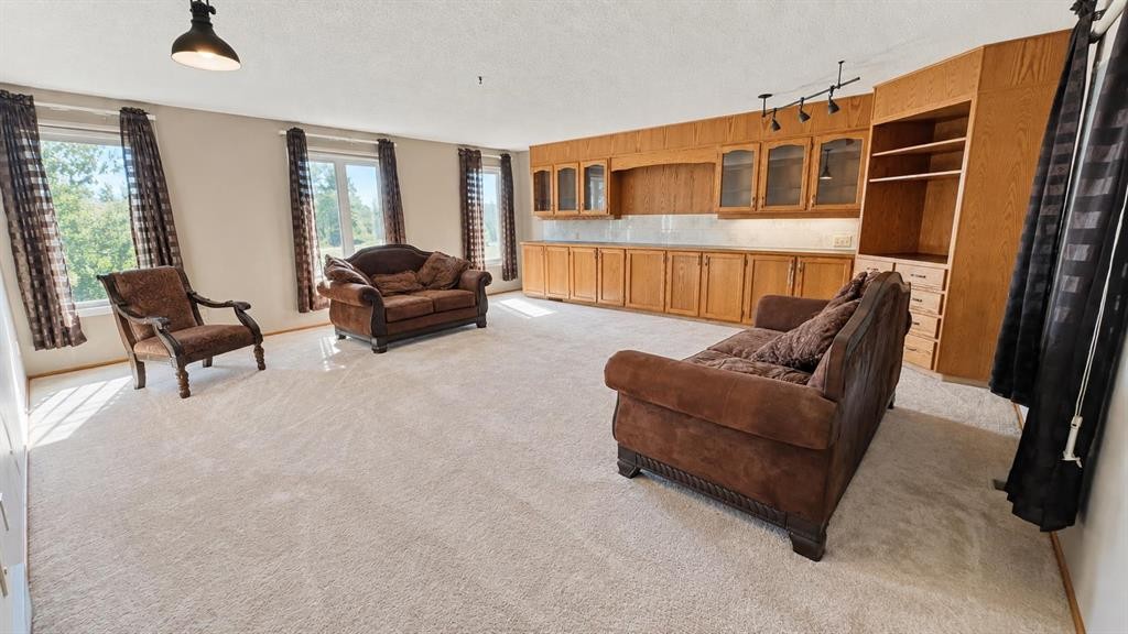 30173 Rr 150, Hanna, AB