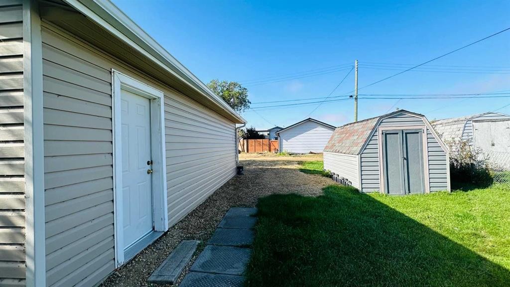 206 1 Avenue North, Morrin, AB