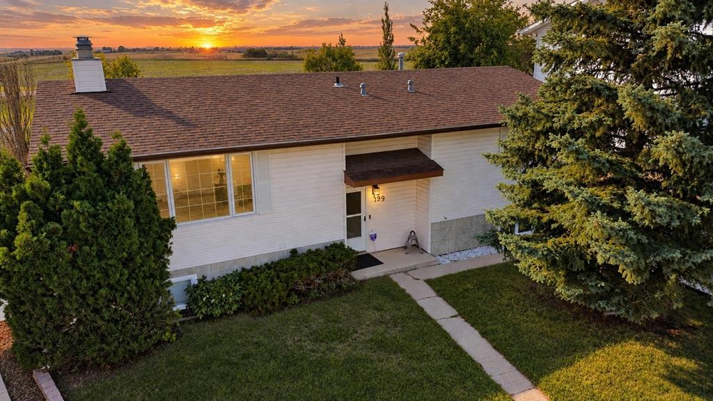 139 Shacker Crescent West, Hanna, AB