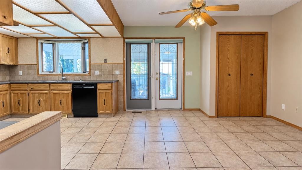 139 Shacker Crescent West, Hanna, AB