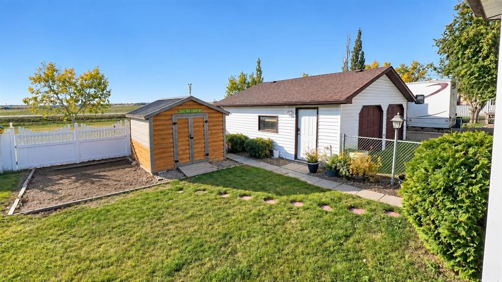 139 Shacker Crescent West, Hanna, AB