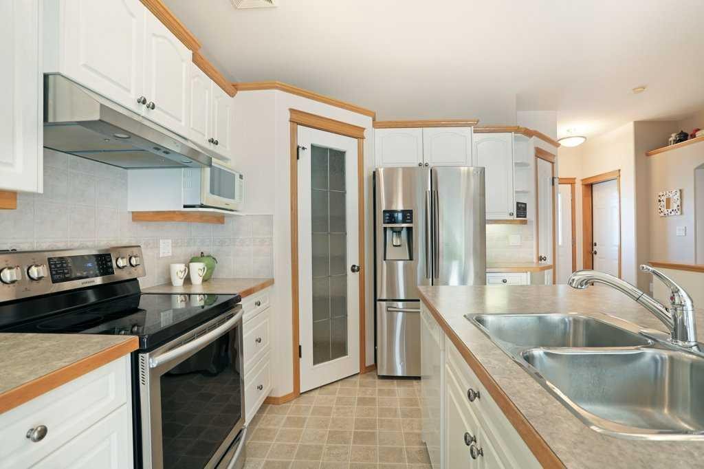 75 Sunset Crescent Sw, Medicine Hat, AB