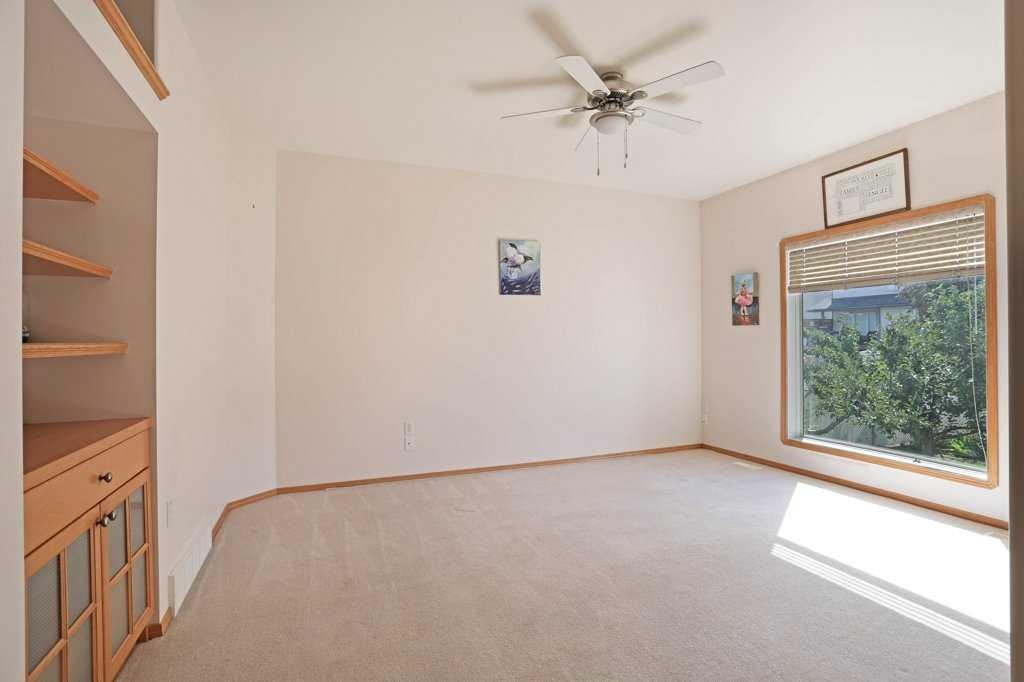75 Sunset Crescent Sw, Medicine Hat, AB