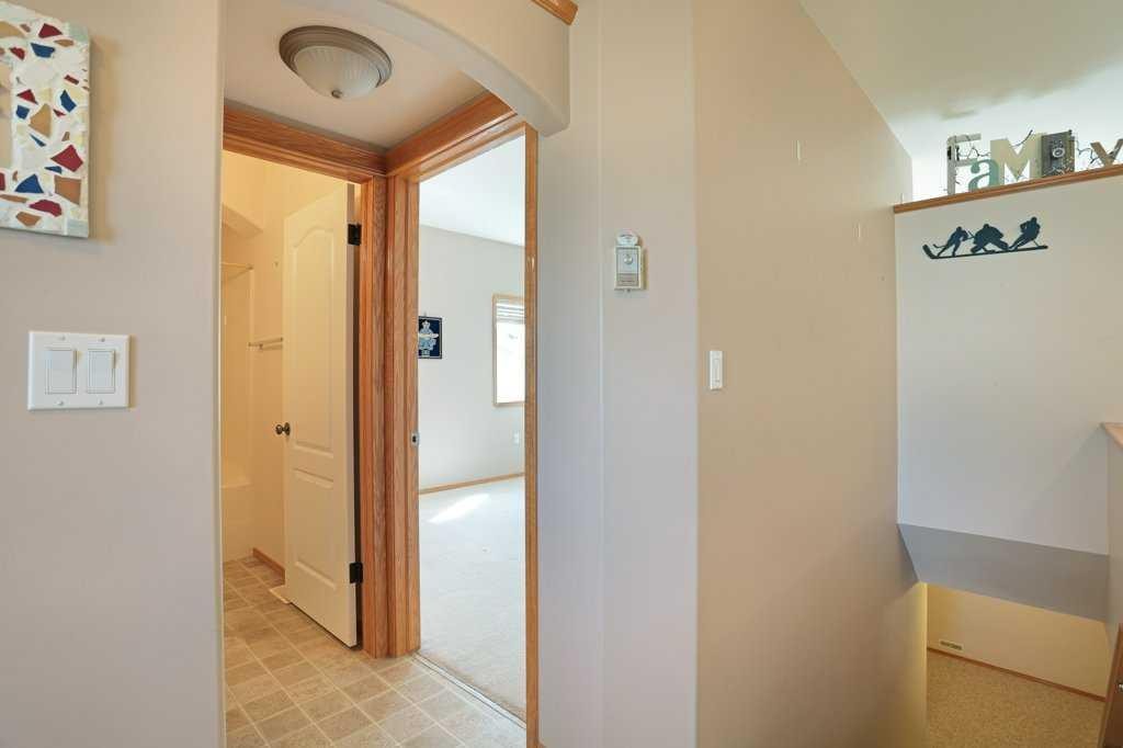 75 Sunset Crescent Sw, Medicine Hat, AB