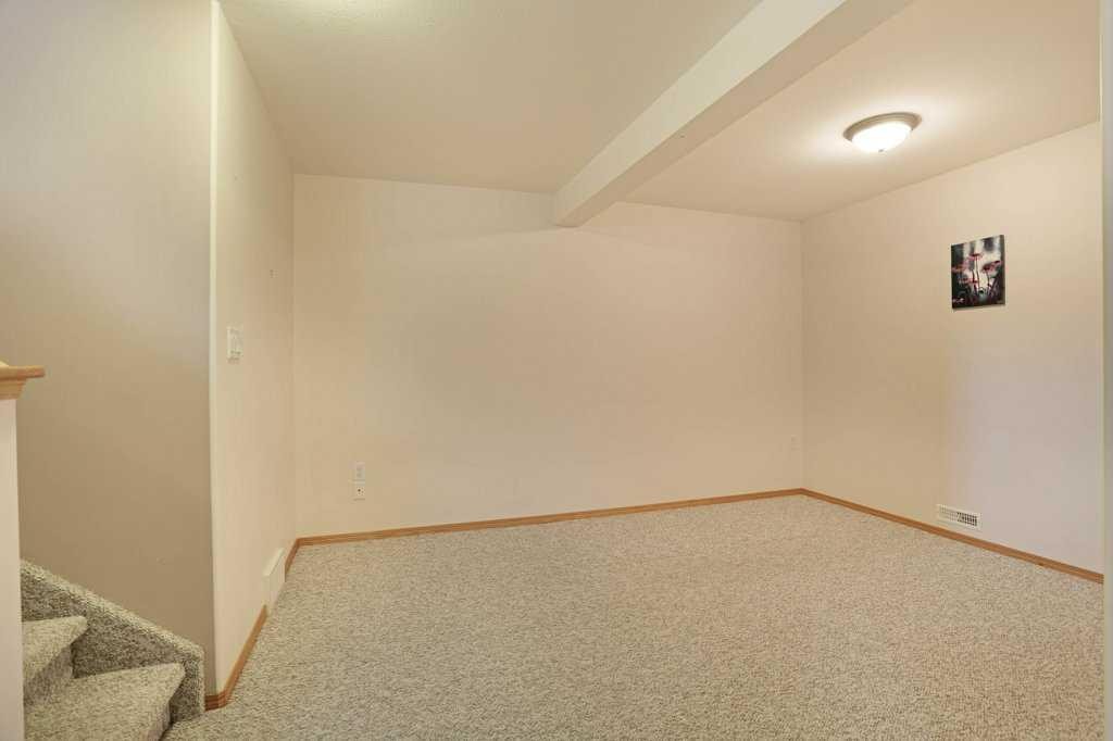 75 Sunset Crescent Sw, Medicine Hat, AB