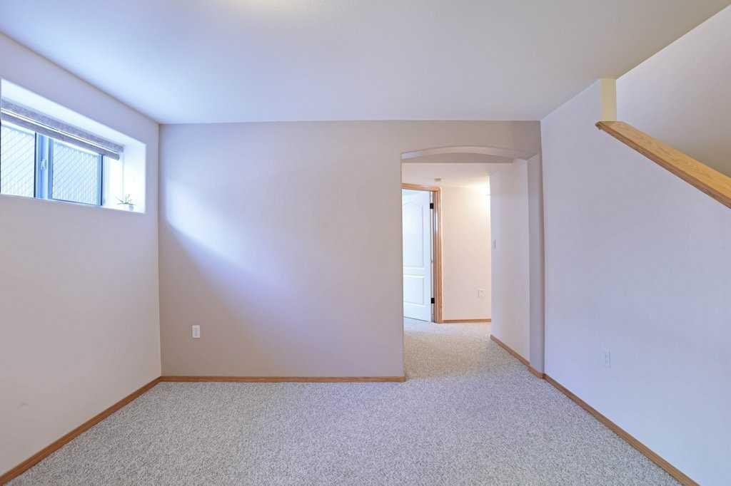 75 Sunset Crescent Sw, Medicine Hat, AB