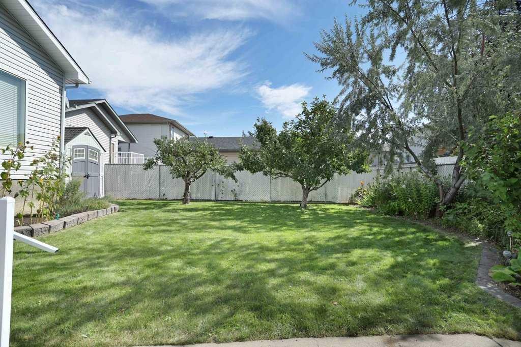 75 Sunset Crescent Sw, Medicine Hat, AB