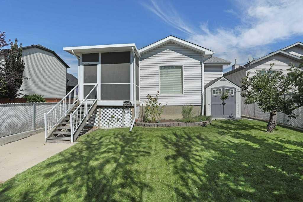 75 Sunset Crescent Sw, Medicine Hat, AB