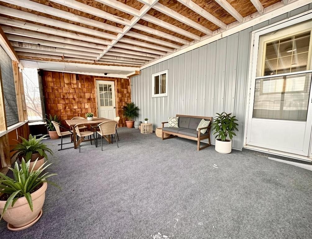 613 Iris Street, Rosemary, AB