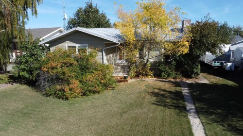 310 Nill Place  Hanna, AB T0J 1P0