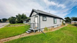 419 Aberdeen Avenue Carbon, AB T0M 0L0