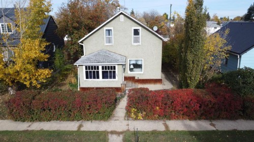 214 6 Avenue WEST Hanna, AB T0J 1P0