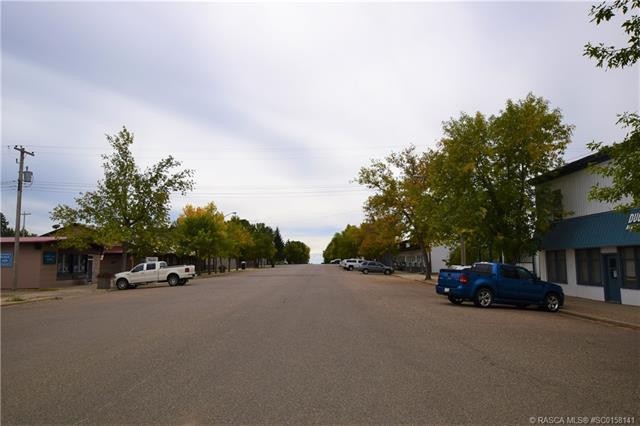 400 Howe Avenue East, Duchess, AB