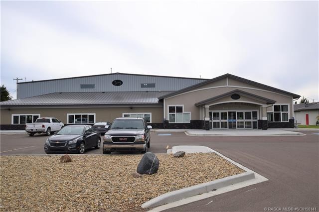 400 Howe Avenue East, Duchess, AB