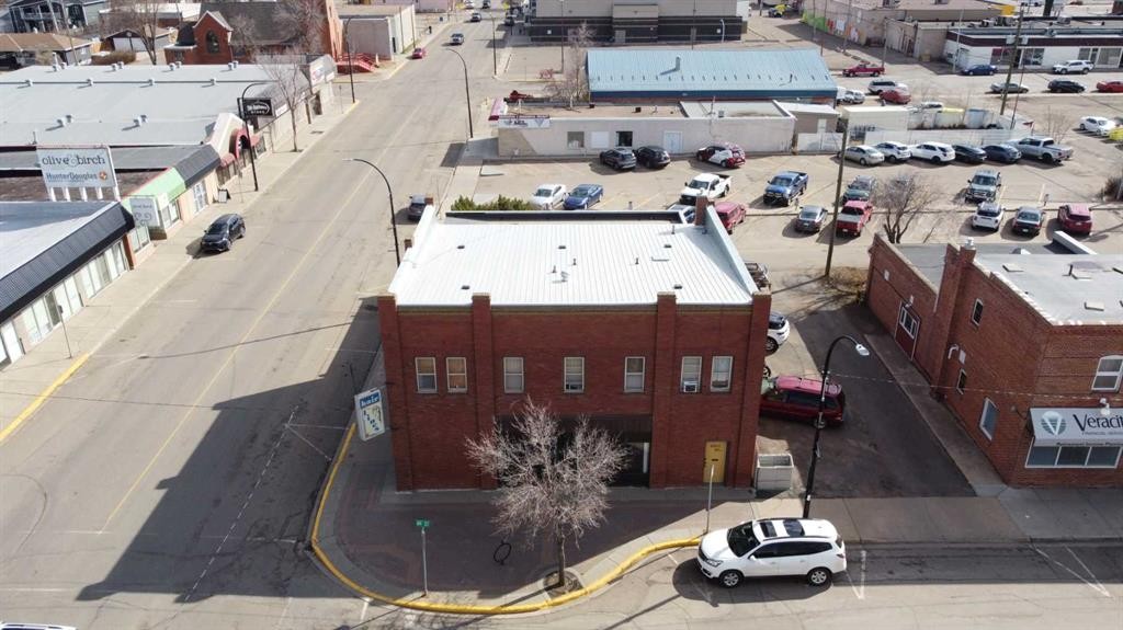 4820 49 Avenue, Lloydminster, SK