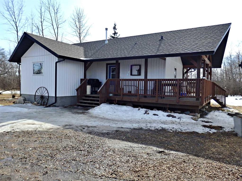 121 Hwy 897 Highway, Marwayne, AB - Outdoor With Deck Patio Veranda