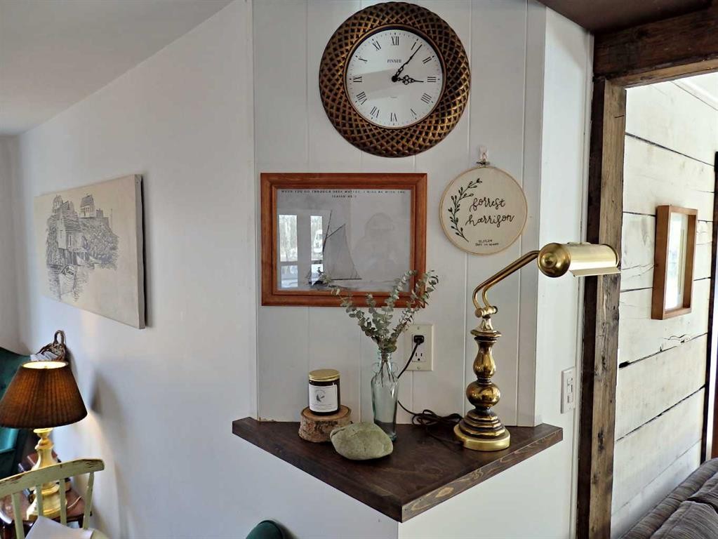 121 Hwy 897 Highway, Marwayne, AB - Indoor Photo Showing Other Room