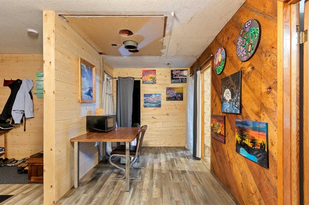 109 Makwa Lake Indian Reserve 129B, Loon Lake, SK - Indoor