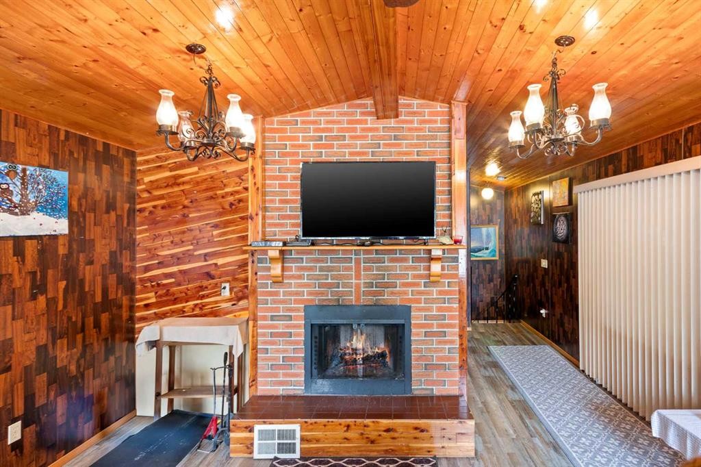 109 Makwa Lake Indian Reserve 129B, Loon Lake, SK - Indoor With Fireplace